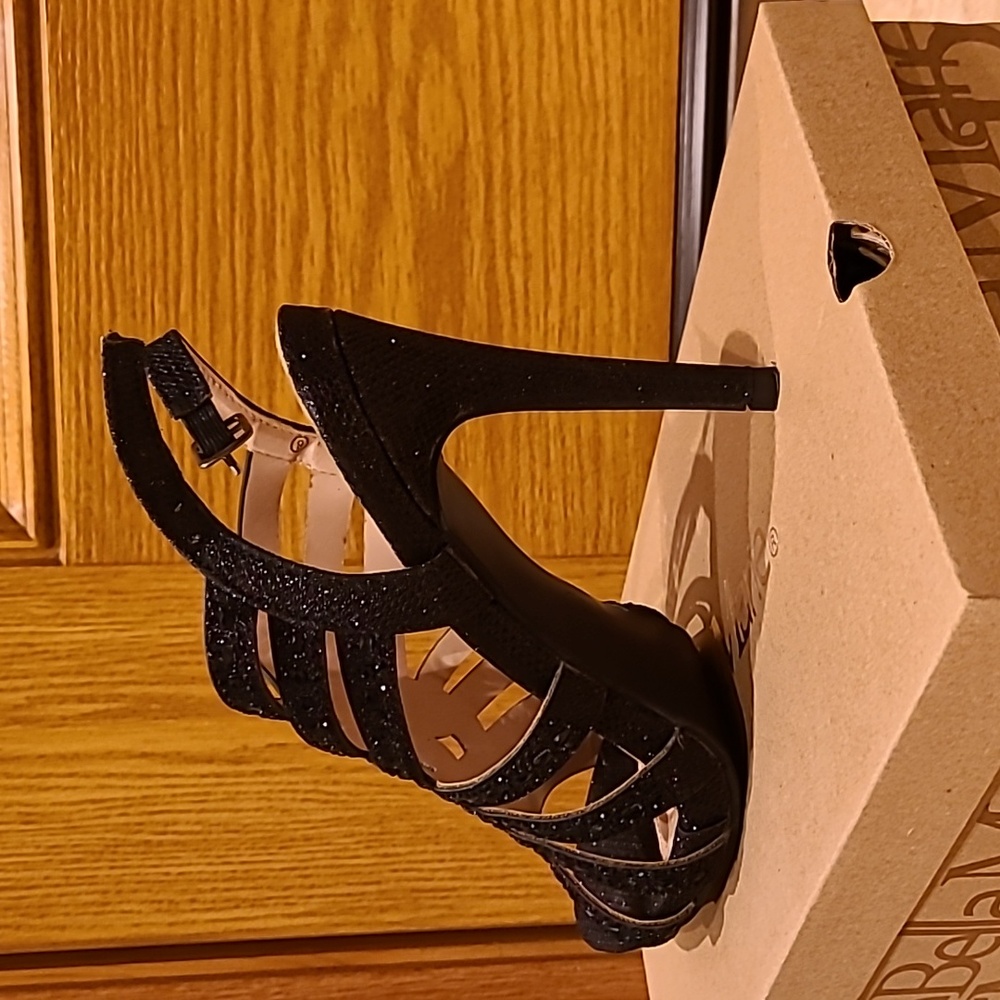 Sparkly heels - Picture 3 of 3